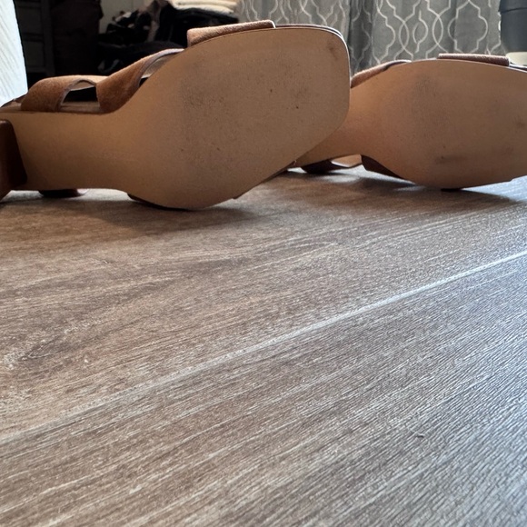 Women’s Leather Brown High Heals - Picture 5 of 8